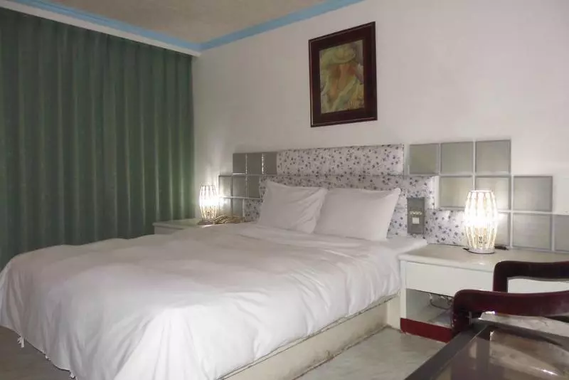 Fotos del hotel Modern Plaza:  19