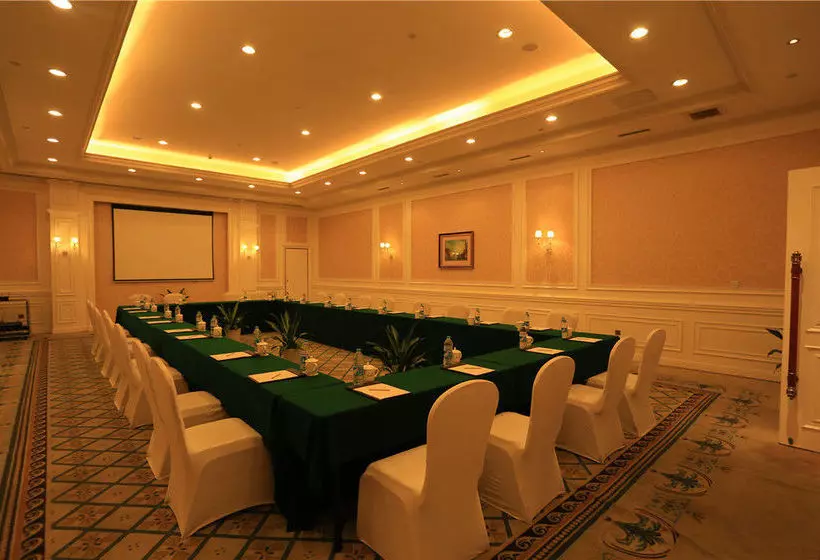 Fotos del hotel Country Garden Phoenix Hotel Wuhan:  21