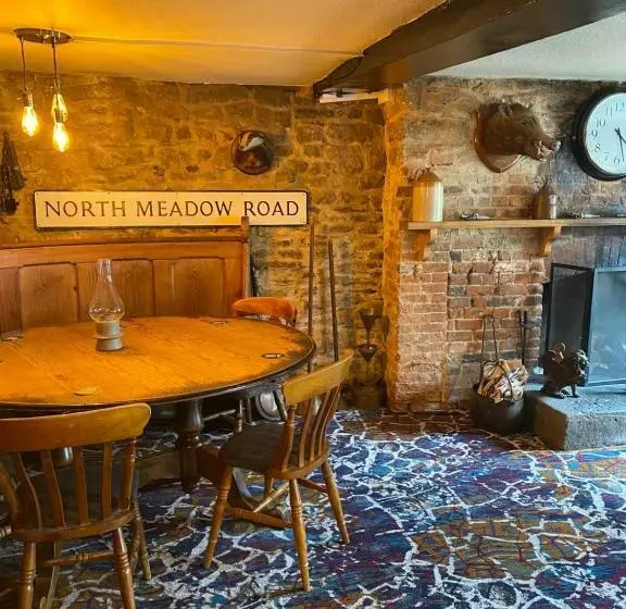 Fotos del hotel The Red Lion:  4