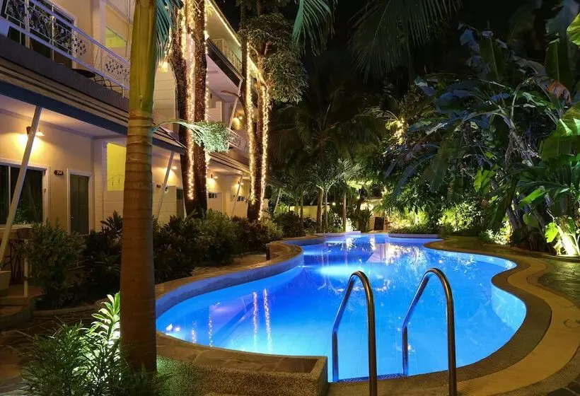 Fotos del hotel Naka Resort:  17