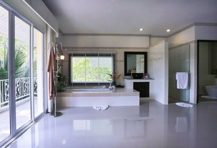 Fotos del hotel Naka Resort:  16