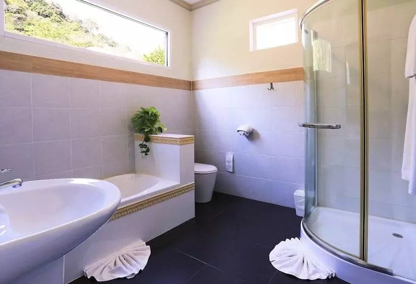 Fotos del hotel Naka Resort:  18