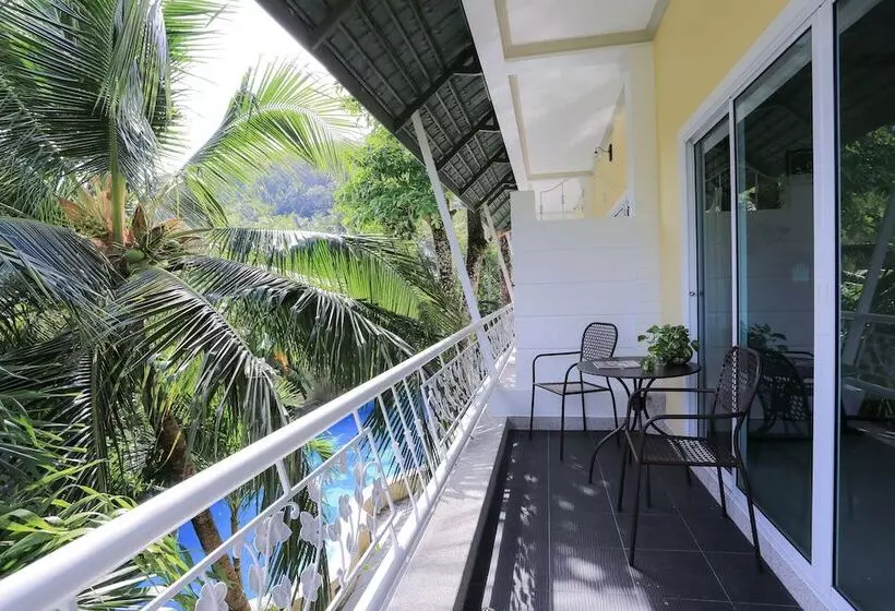 Fotos del hotel Naka Resort:  5