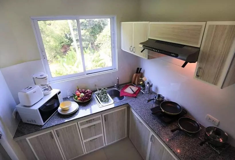 Fotos del hotel Naka Resort:  12