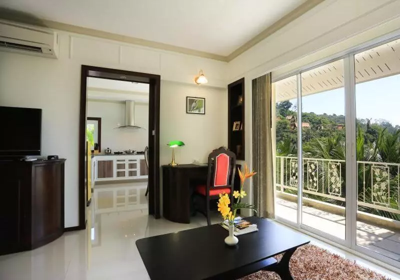 Fotos del hotel Naka Resort:  14