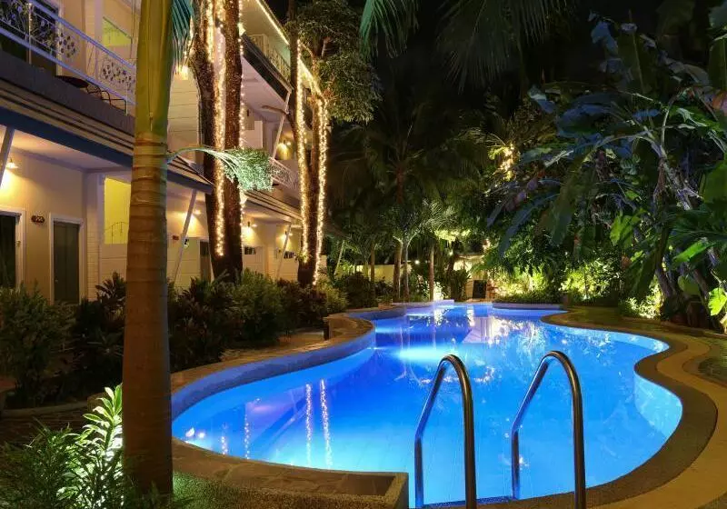 Fotos del hotel Naka Resort:  21