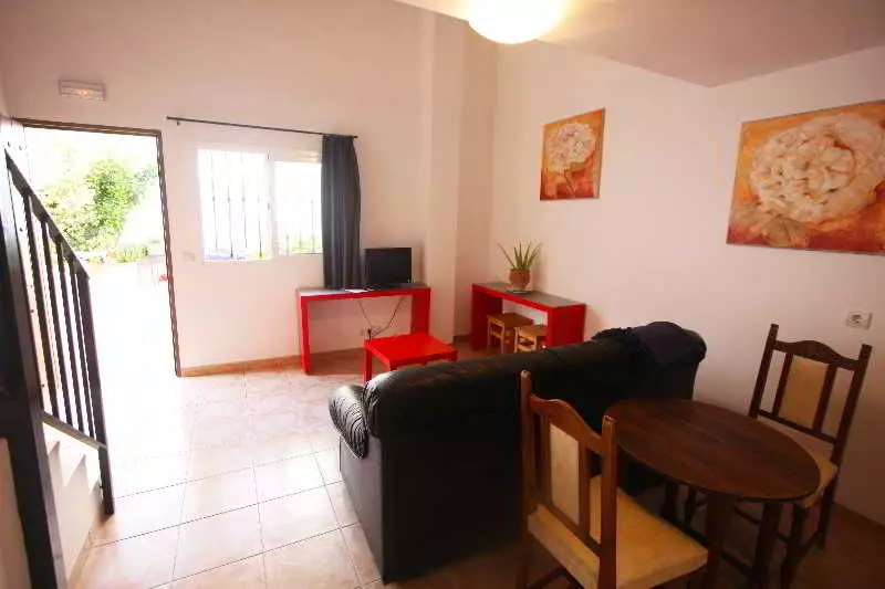 Fotos del hotel Nerjaluna:  11