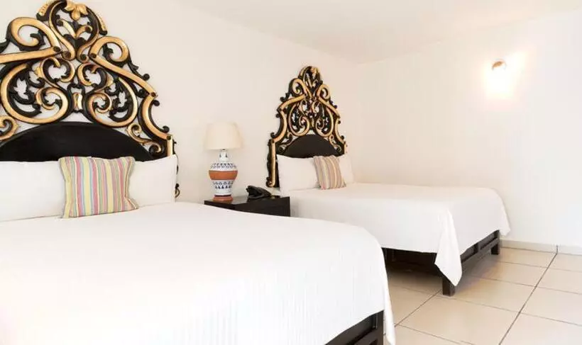 Fotos del hotel Hosting House Express:  24