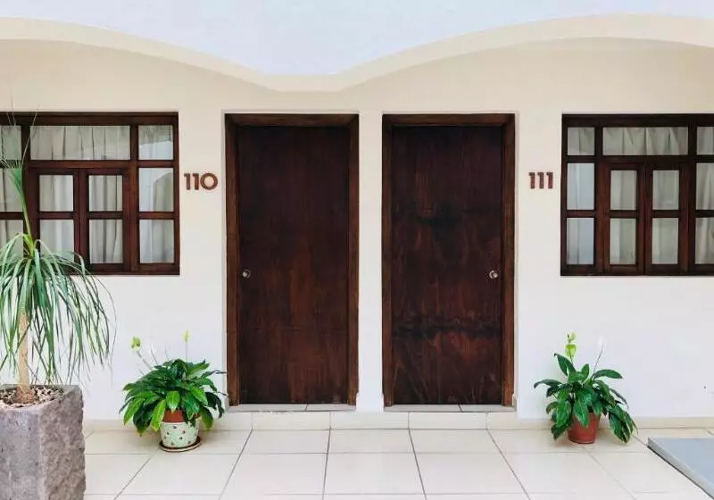 Fotos del hotel Hosting House Express:  10