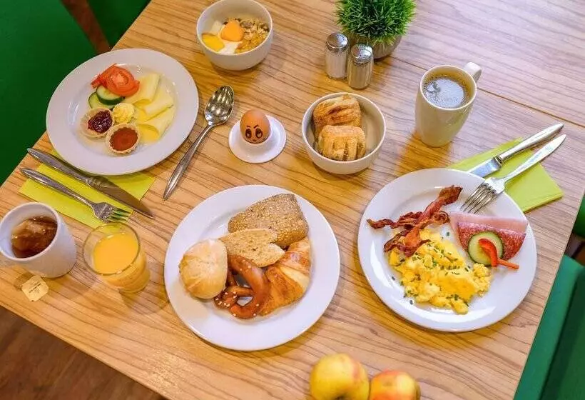 Fotos del hotel Ibis Styles Trier:  4