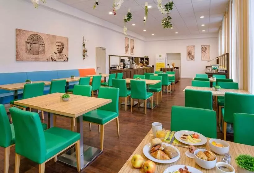 Fotos del hotel Ibis Styles Trier:  19