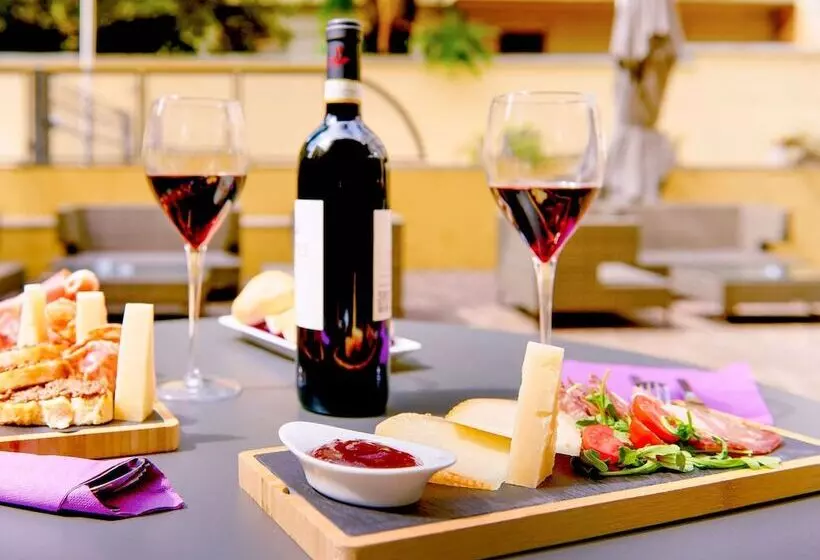 Fotos del hotel Mercure Firenze Centro:  25