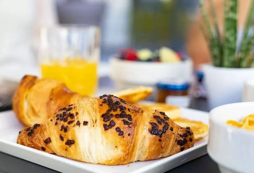 Fotos del hotel Mercure Firenze Centro:  13