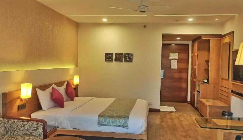 Devonshire Greens  The Leisure  And Spa
