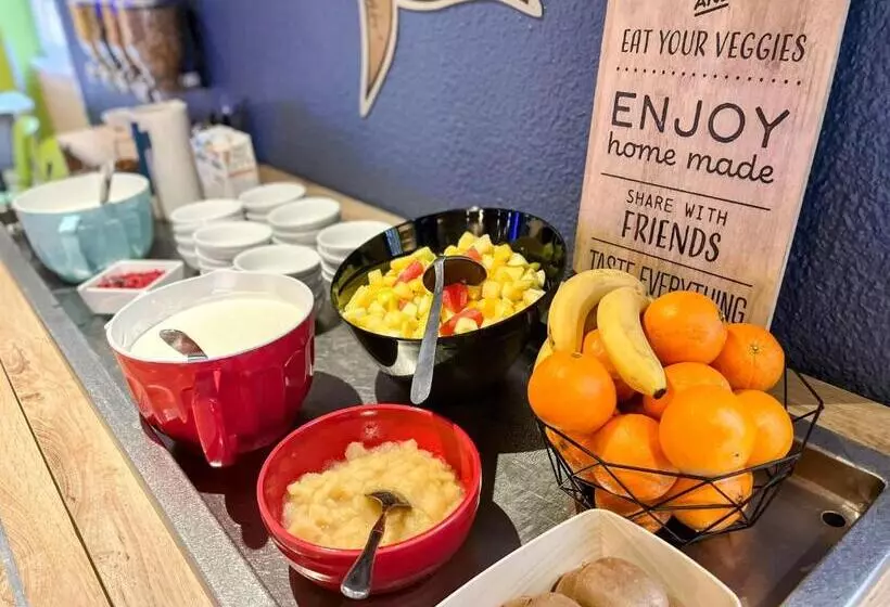 Fotos del hotel Ibis Budget Marseille Vieux Port:  4