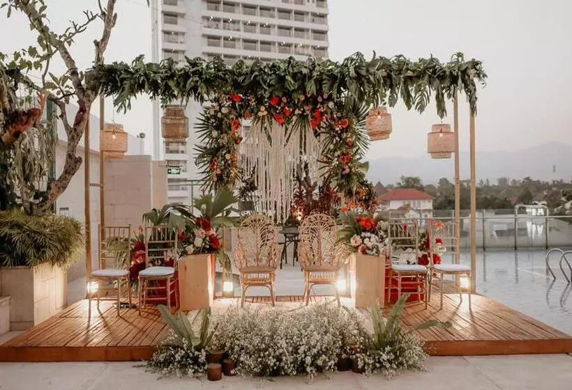 Fotos del hotel Crowne Plaza Bandung, An Ihg:  4