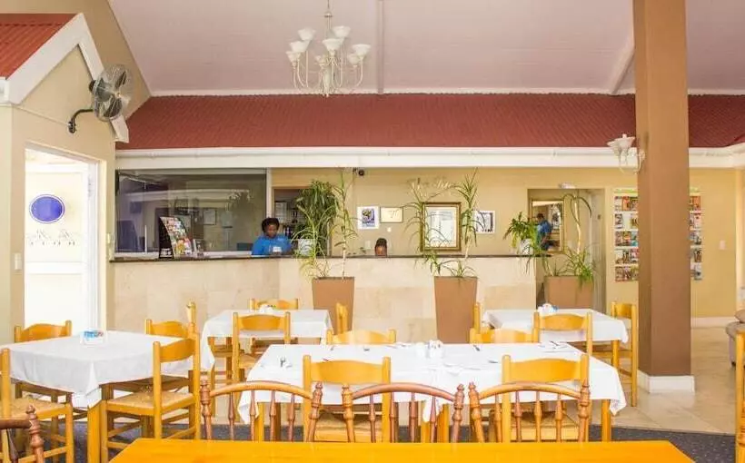 Fotos del hotel The Russel:  14