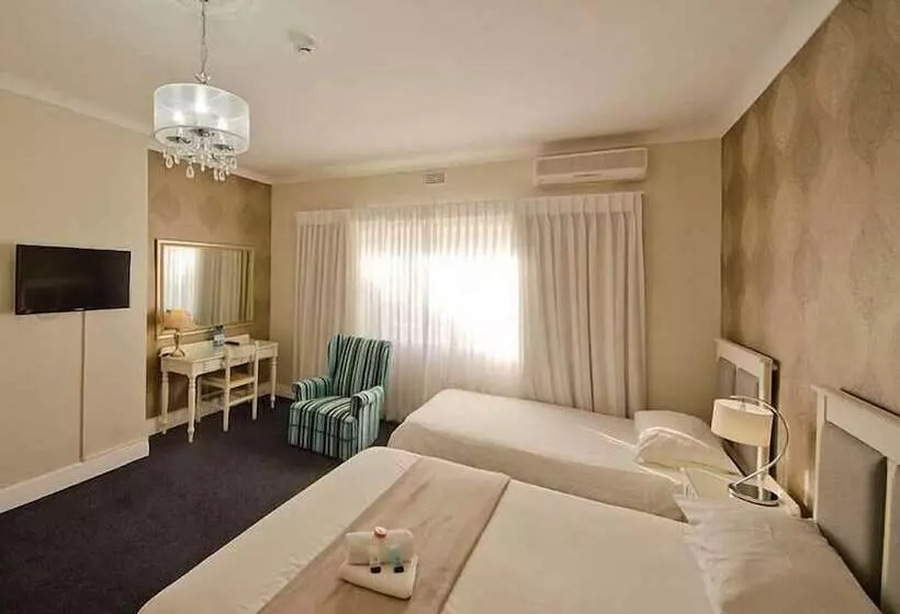 Fotos del hotel The Russel:  21