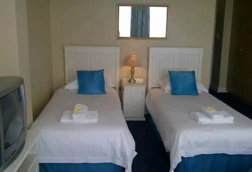 Fotos del hotel The Russel:  8