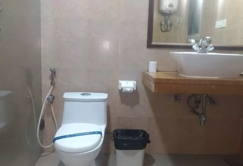 Fotos del hotel Hanu Reddy Residences Poes Garden:  7