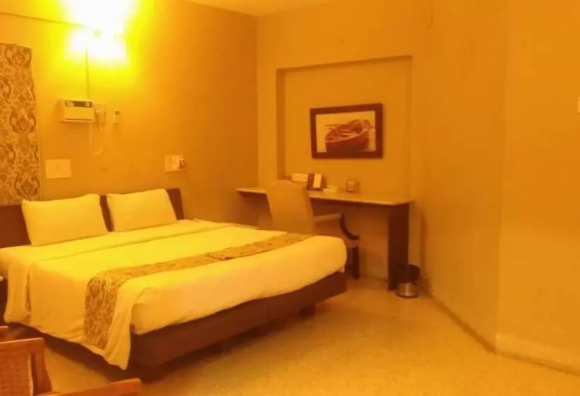 Fotos del hotel Hanu Reddy Residences Poes Garden:  6