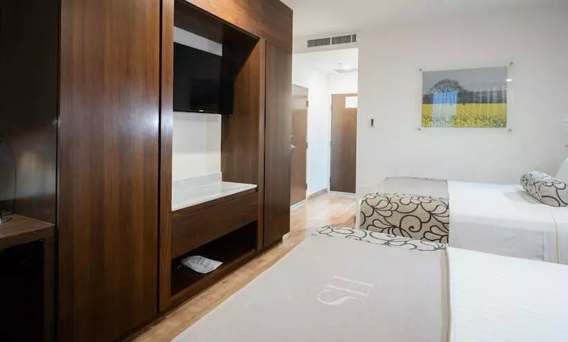 Fotos del hotel Hs Hotsson Hotel Queretaro:  18