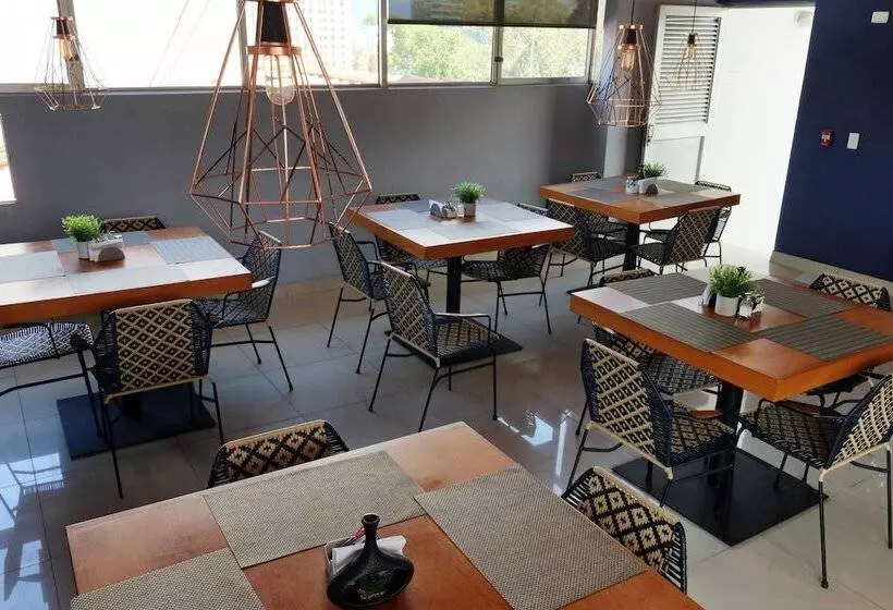 Fotos del hotel Lleras 10:  8