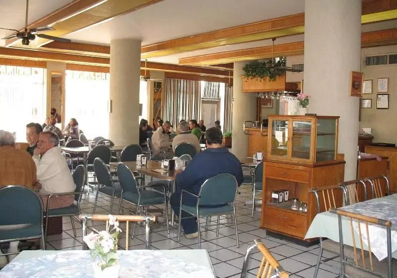 Fotos del hotel Calvete:  5