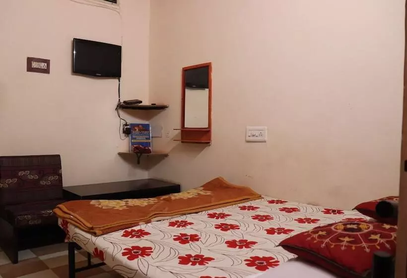 Fotos del hotel Govind:  12