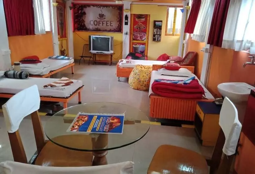 Fotos del hotel Govind:  19