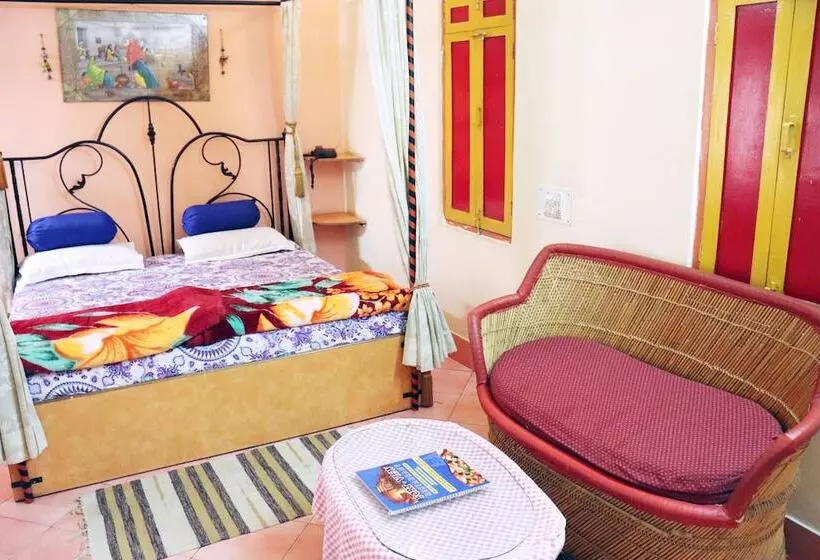 Fotos del hotel Govind:  17