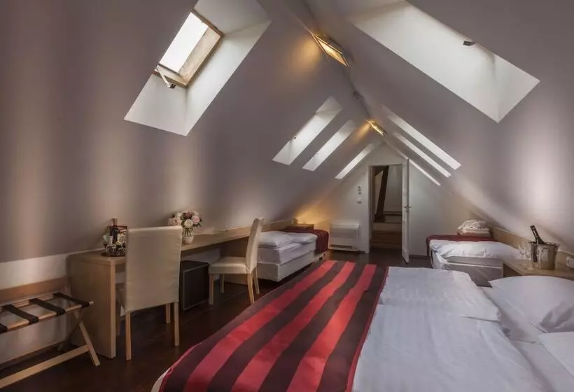 Fotos del hotel Residence U Malvaze:  9