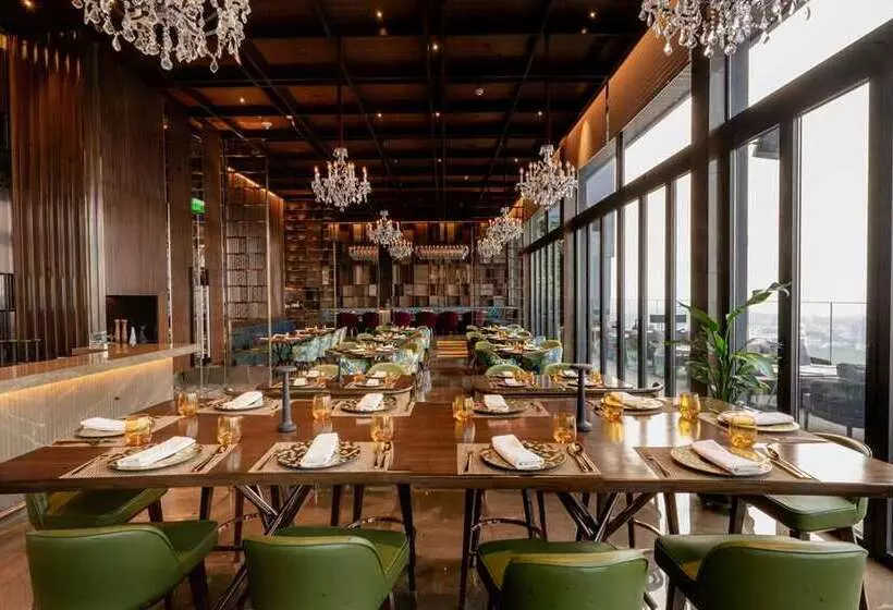 Fotos del hotel Conrad Pune Koregaon Park By Hilton:  5