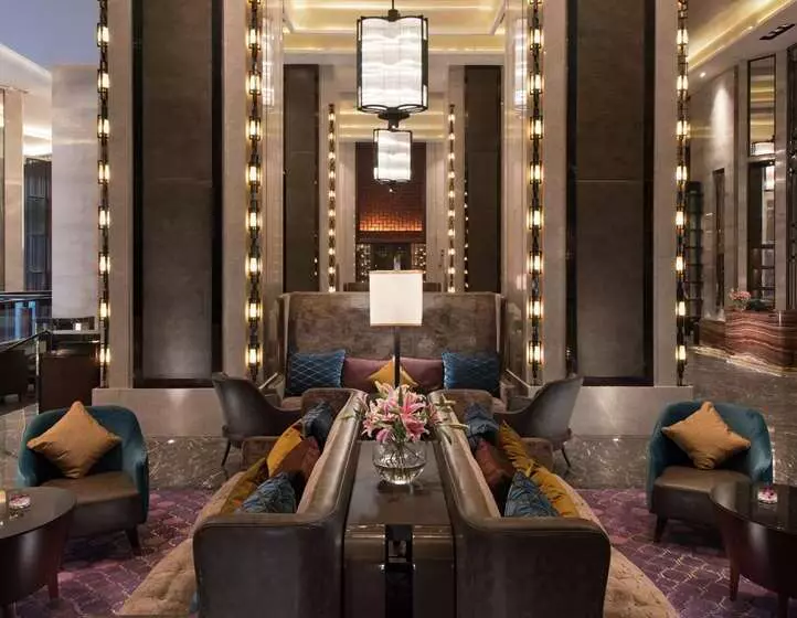 Fotos del hotel Conrad Pune Koregaon Park By Hilton:  2