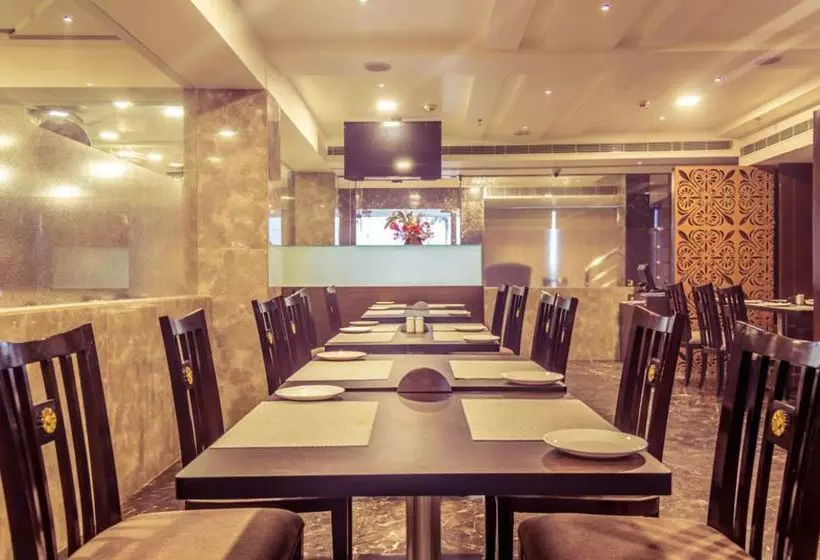 Fotos del hotel Oyo Premium Kurmannapalem:  7