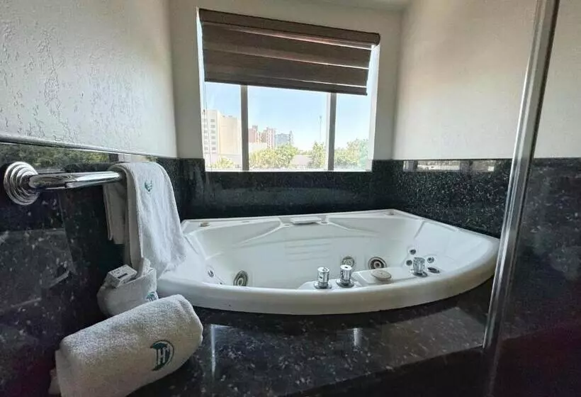 Fotos del hotel R Inn De Tj:  10