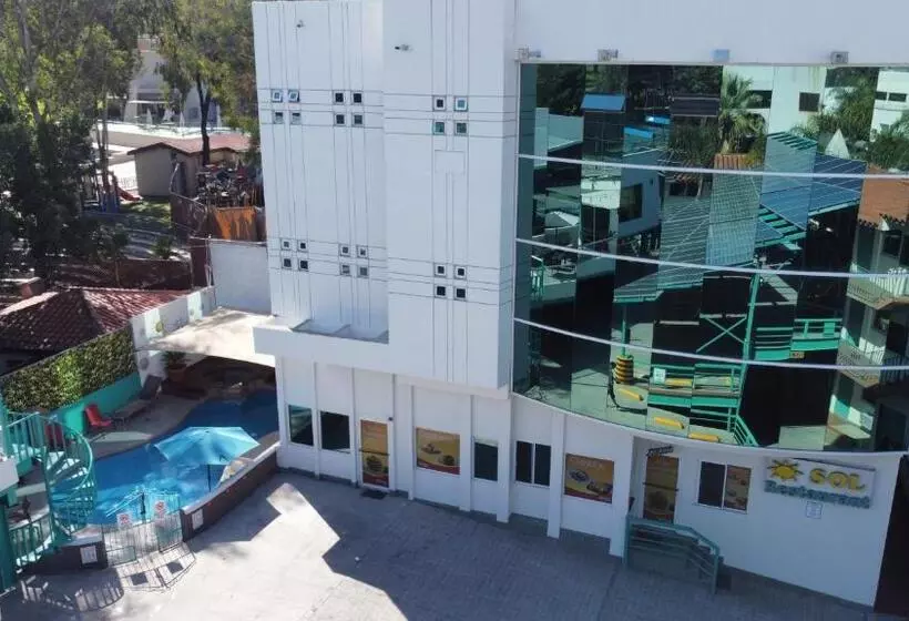 Fotos del hotel R Inn De Tj:  3