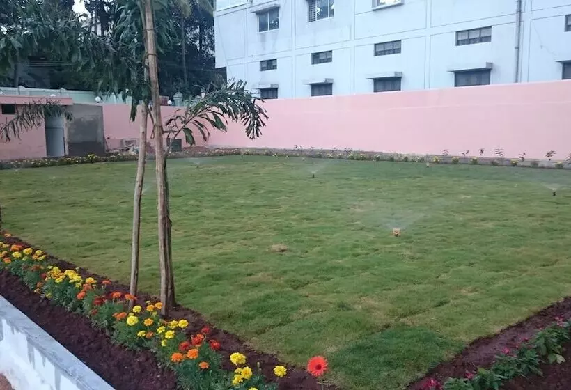 Fotos del hotel Rosewood International:  8