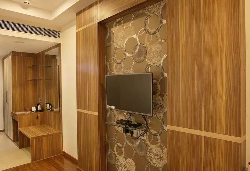 Fotos del hotel Collection O 40631 The Sahar Pavilion:  10