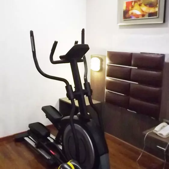 Fotos del hotel Collection O 40631 The Sahar Pavilion:  15