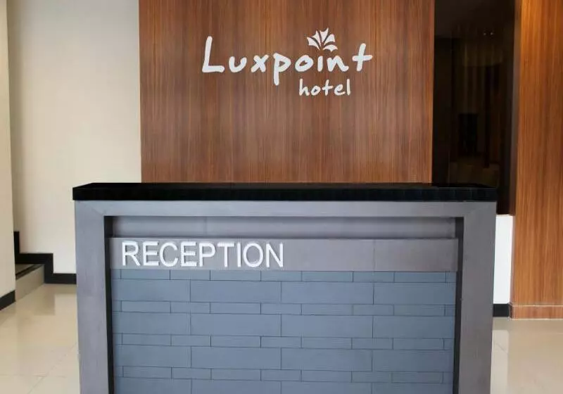Fotos del hotel Luxpoint Hotel Surabaya:  4
