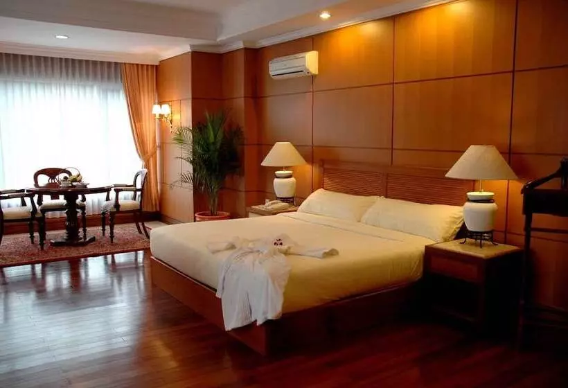 Fotos del hotel Royal Senyiur  Pasuruan:  18