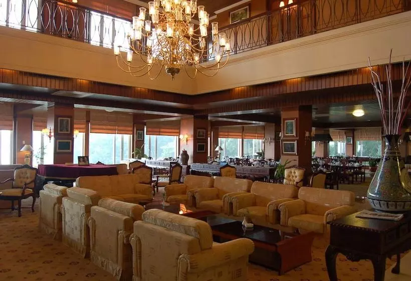 Fotos del hotel Royal Senyiur  Pasuruan:  4