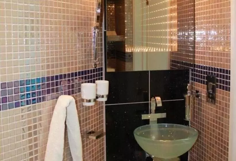 Fotos del hotel The Pitstop:  23