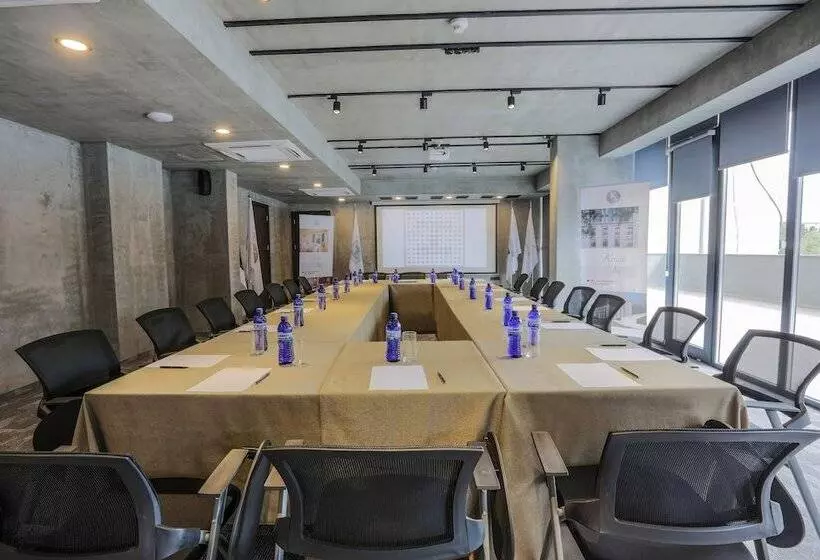 Fotos del hotel Iveria Inn:  4