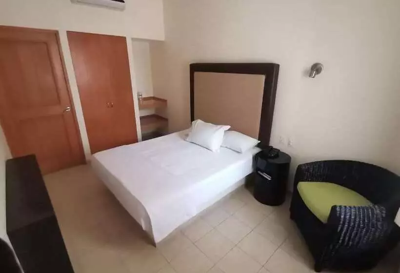 Fotos del hotel Canarios:  23