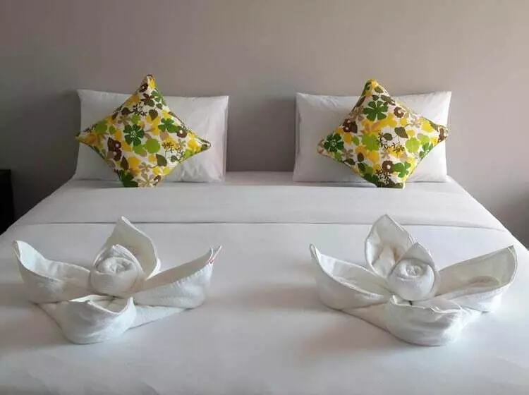 Fotos del hotel Karon Sea Side:  13