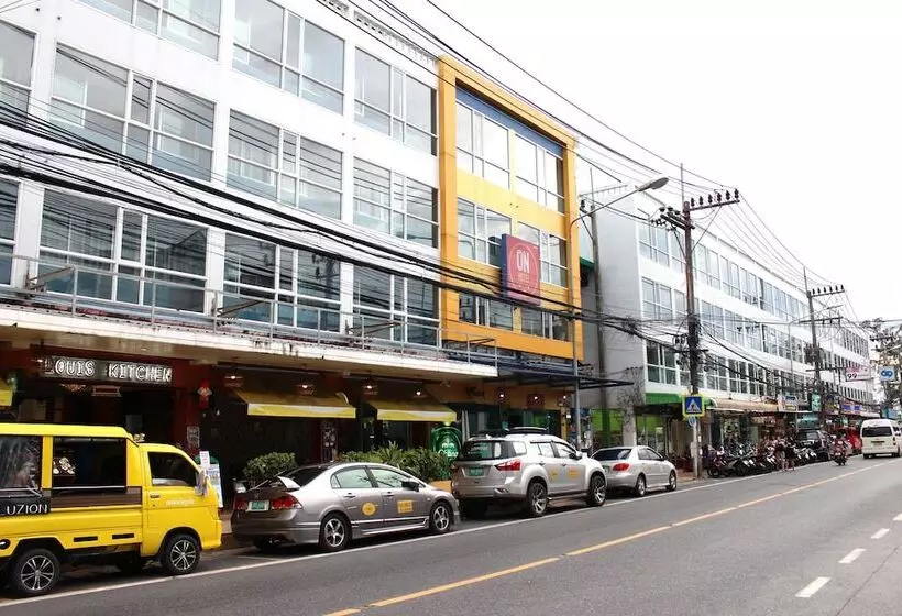 Fotos del hotel On Hotel Phuket:  7