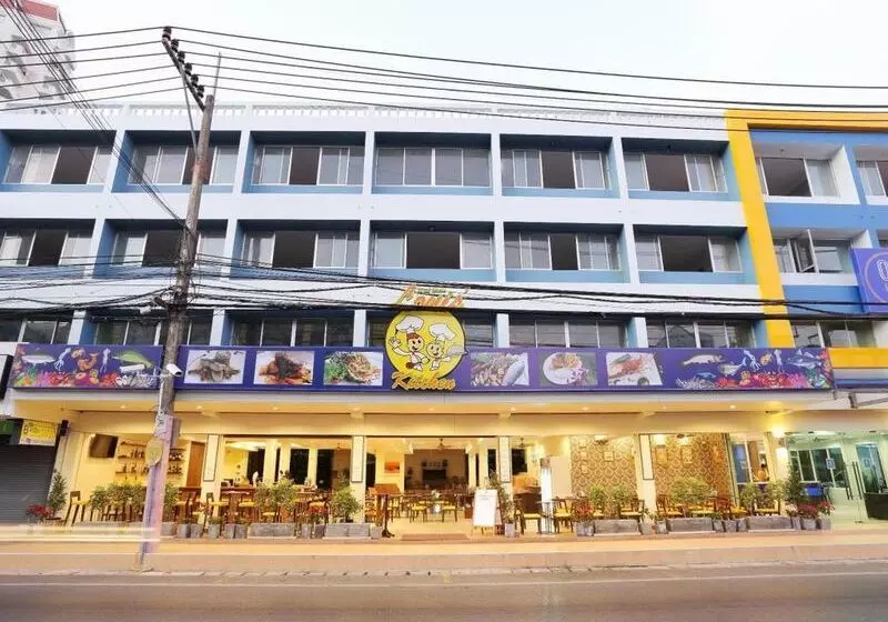 Fotos del hotel On Hotel Phuket:  12