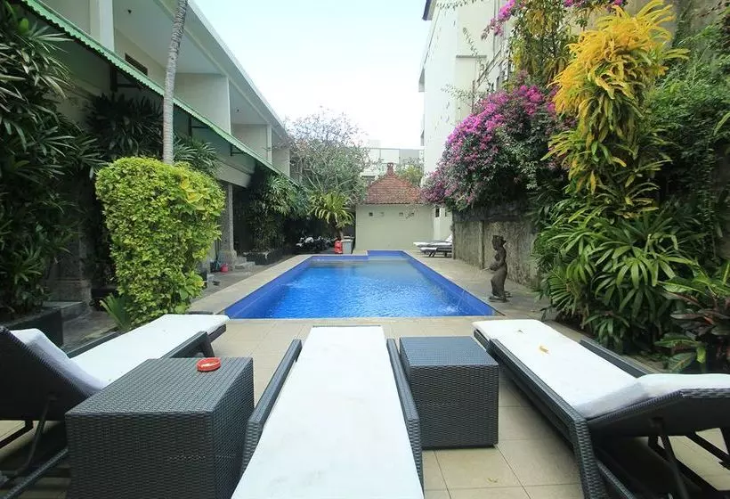 Fotos del hotel Sus Budget  Legian:  2